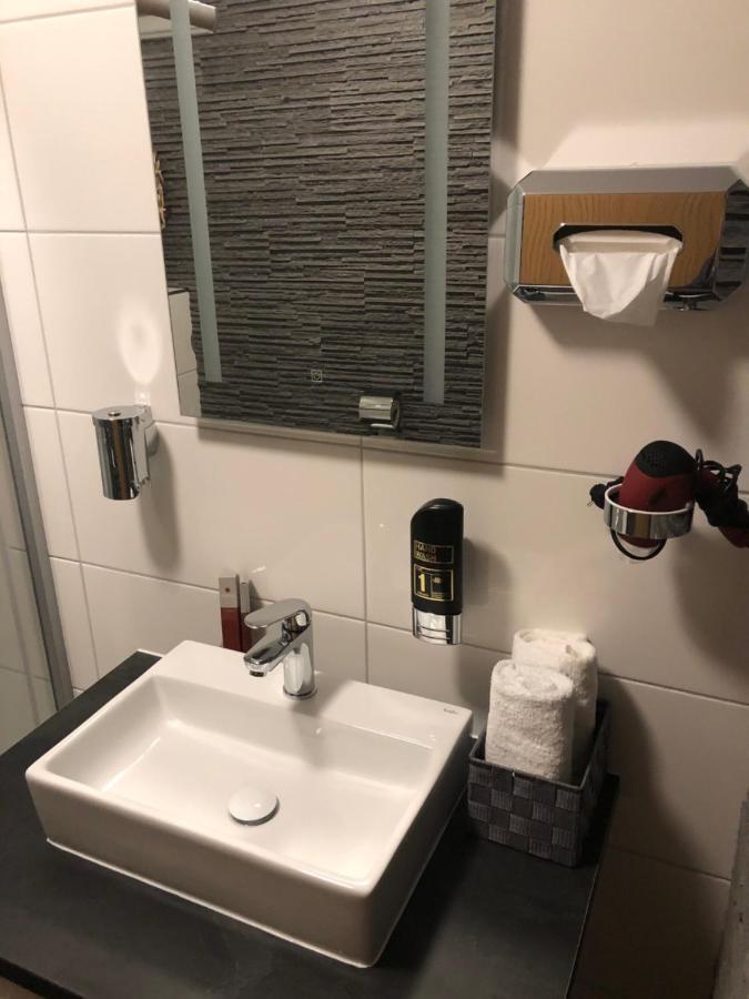 Hotel Am Bruennchen Oberbaar Extérieur photo